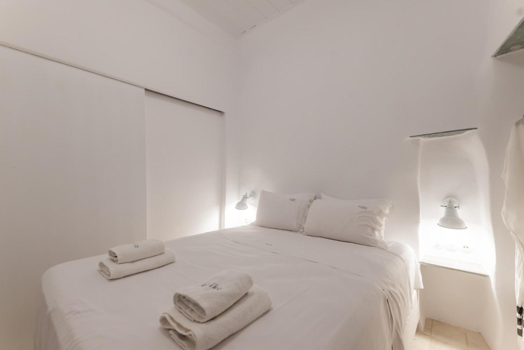 Aniko Suites White Alley Mykonos Town Eksteriør billede