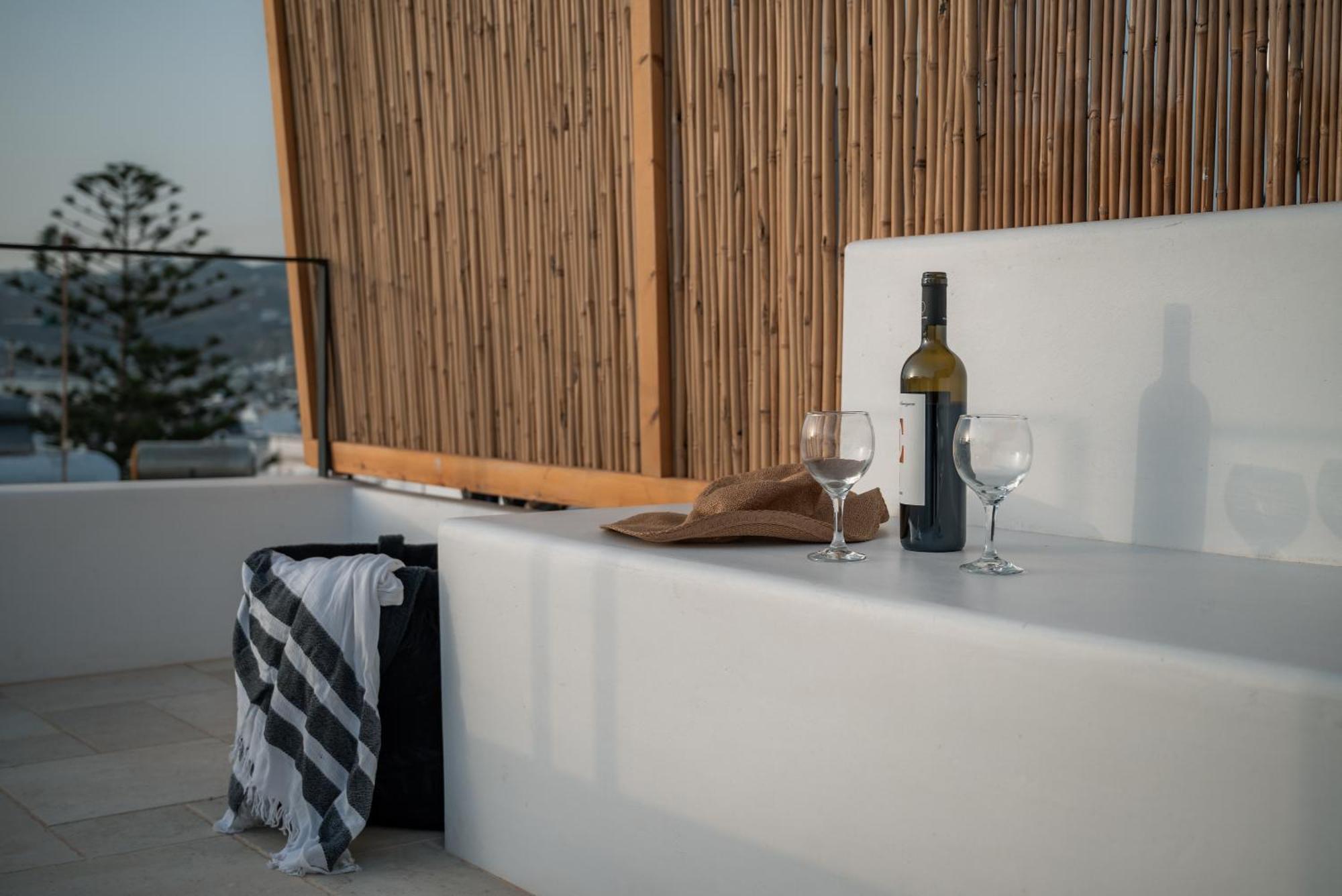 Aniko Suites White Alley Mykonos Town Eksteriør billede
