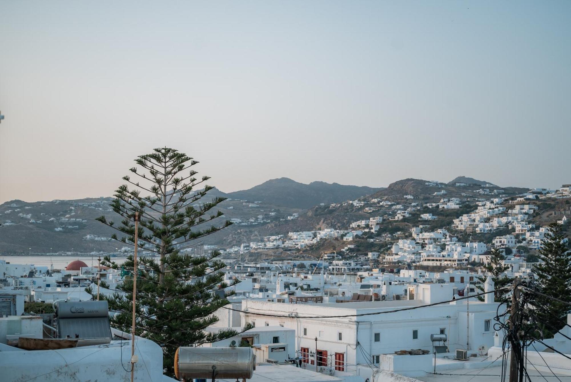 Aniko Suites White Alley Mykonos Town Eksteriør billede